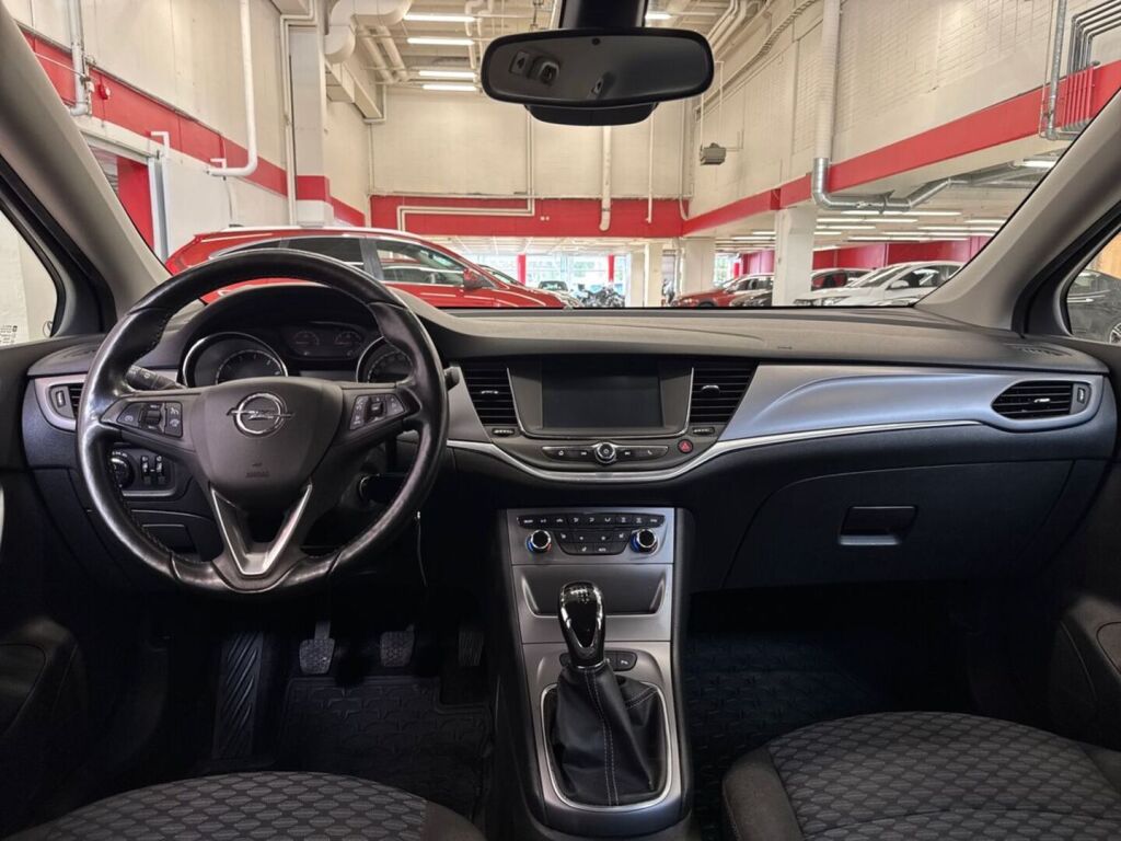 Opel Astra 2017 Ruskea (beige)