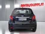 Toyota Yaris 2016 Musta