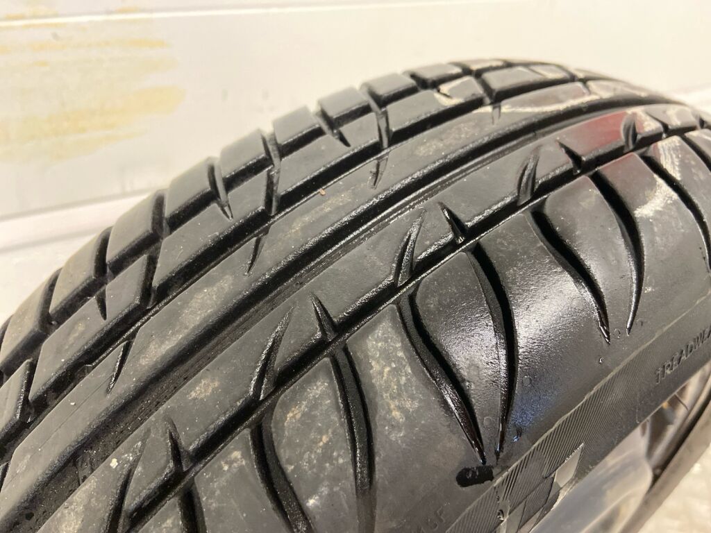 Toyota Yaris 2016 Valkoinen