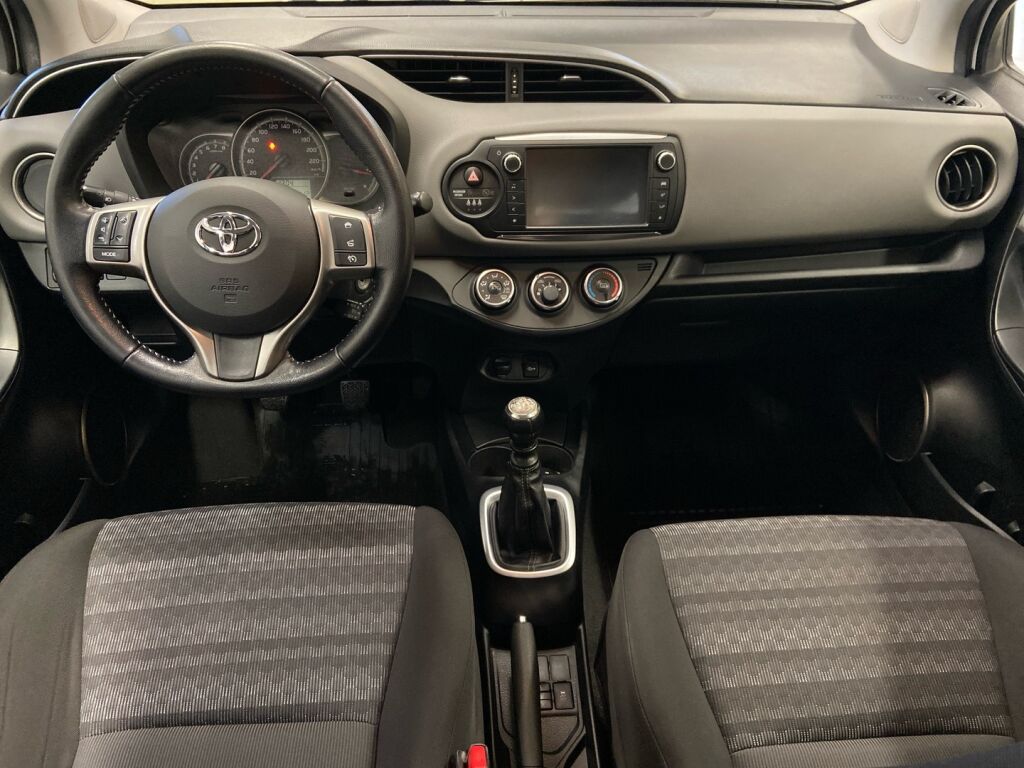 Toyota Yaris 2016 Valkoinen