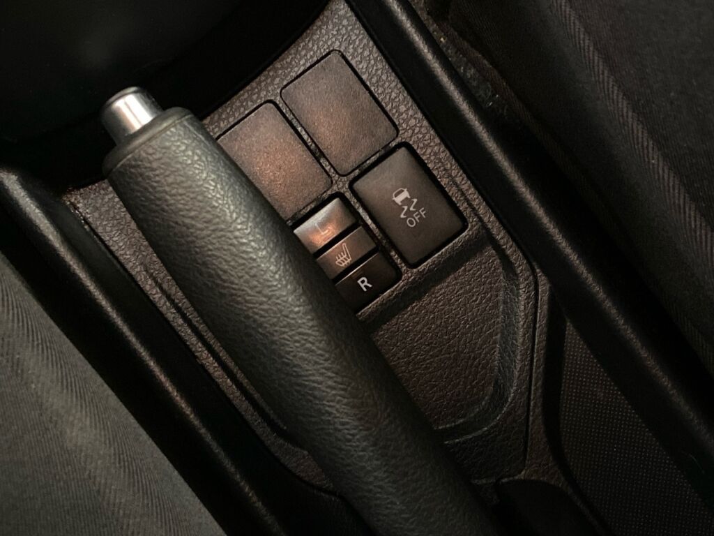 Toyota Yaris 2016 Valkoinen