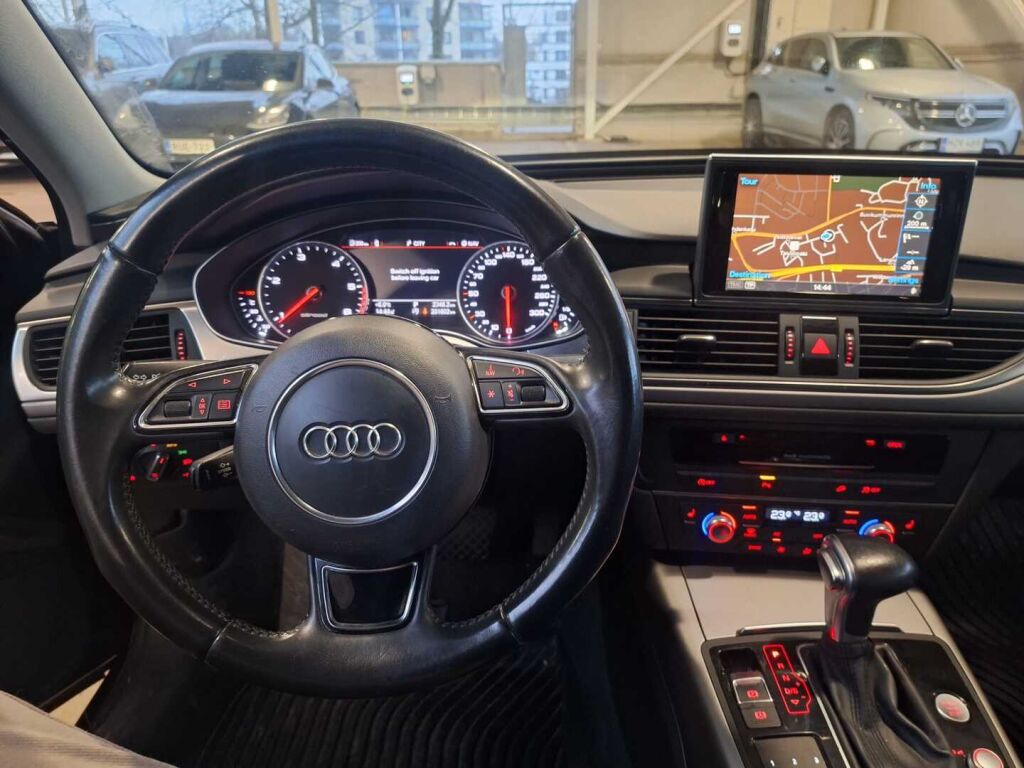 Audi A6 allroad quattro 2013 Musta