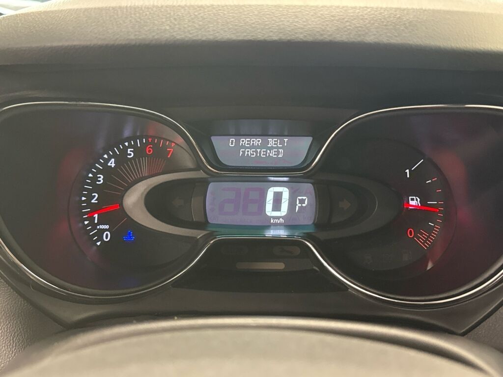 Renault Captur 2016 Valkoinen