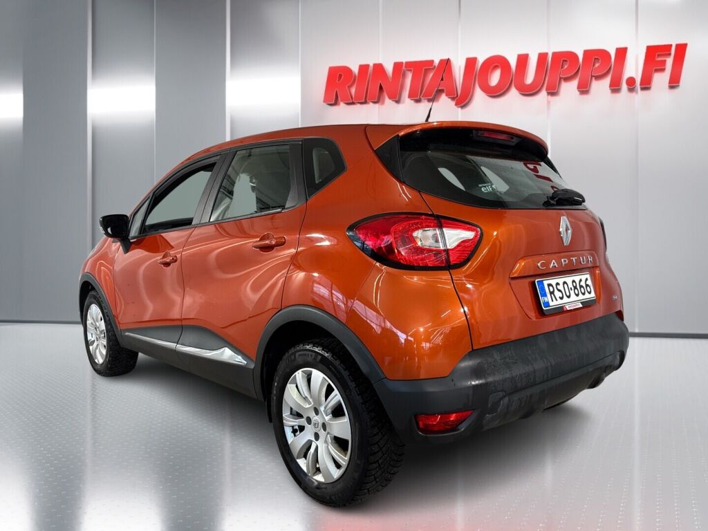 Renault Captur 2016 Oranssi