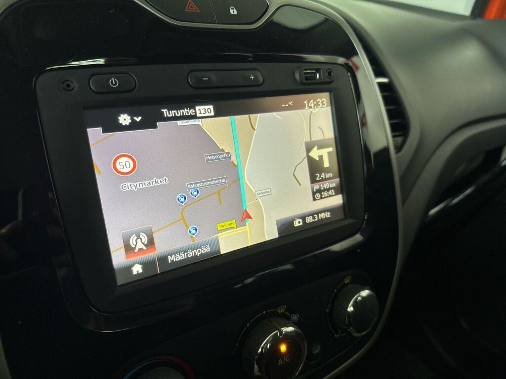 Renault Captur 2016 Oranssi