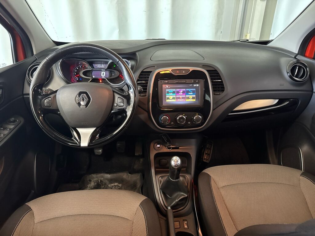 Renault Captur 2016 Oranssi