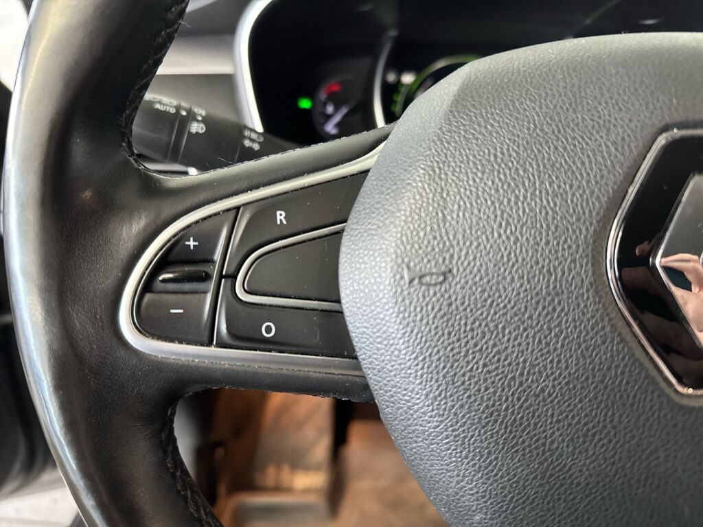 Renault Talisman 2017 Harmaa