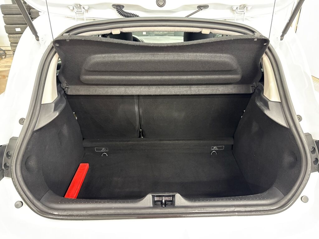 Renault Clio 2016 Valkoinen