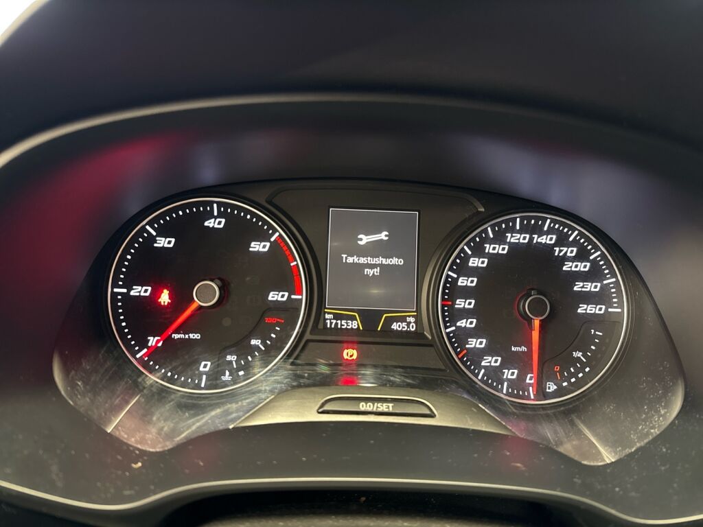 Seat Leon ST 2016 Punainen