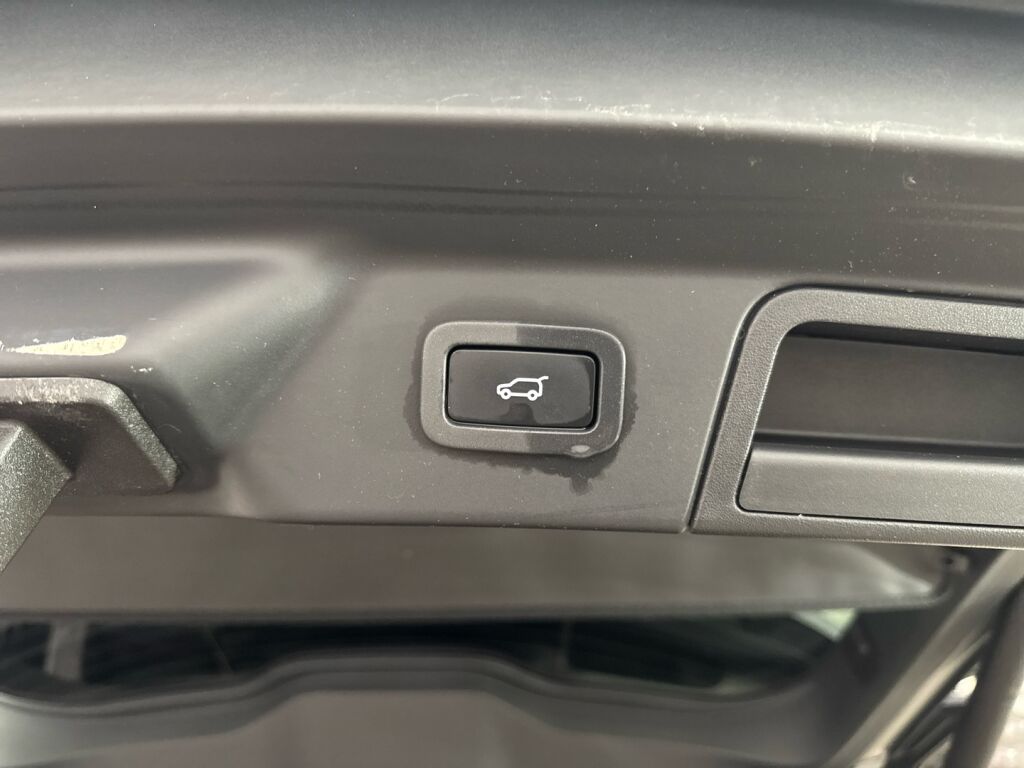 Land Rover Range Rover Velar 2017 Harmaa