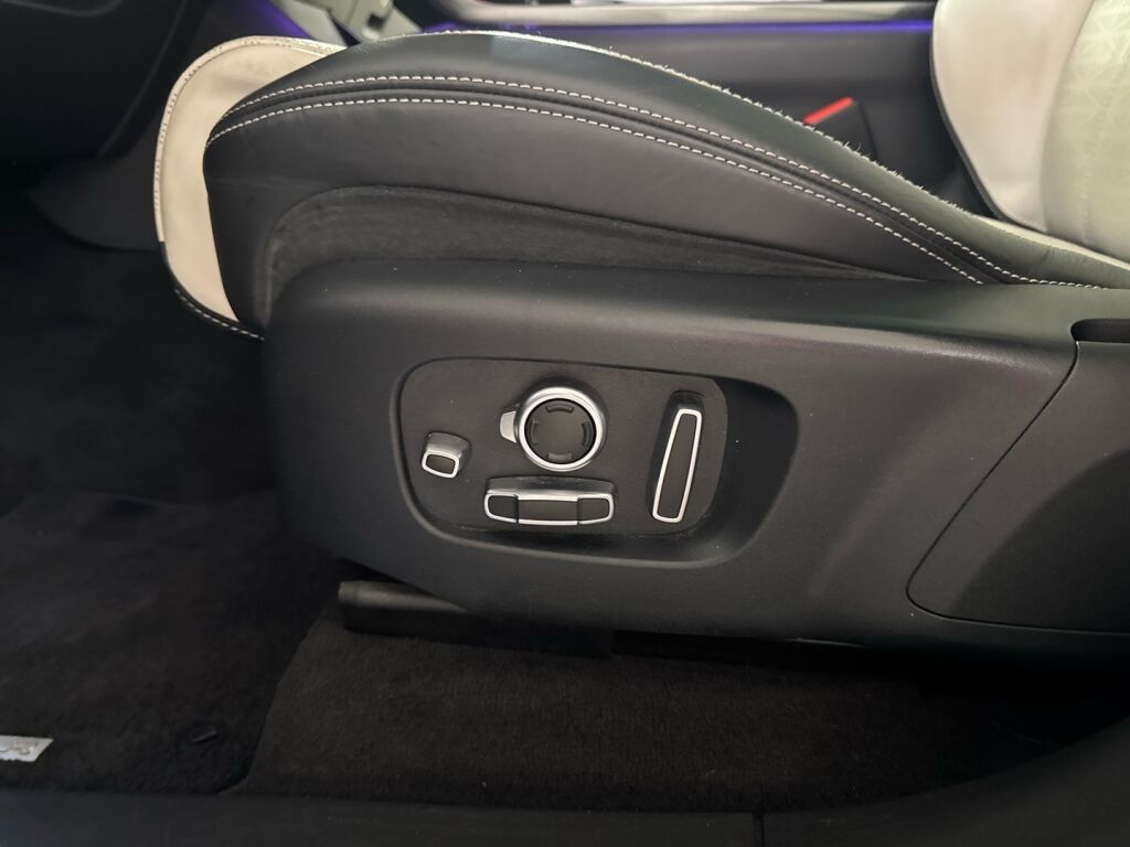 Land Rover Range Rover Velar 2017 Harmaa