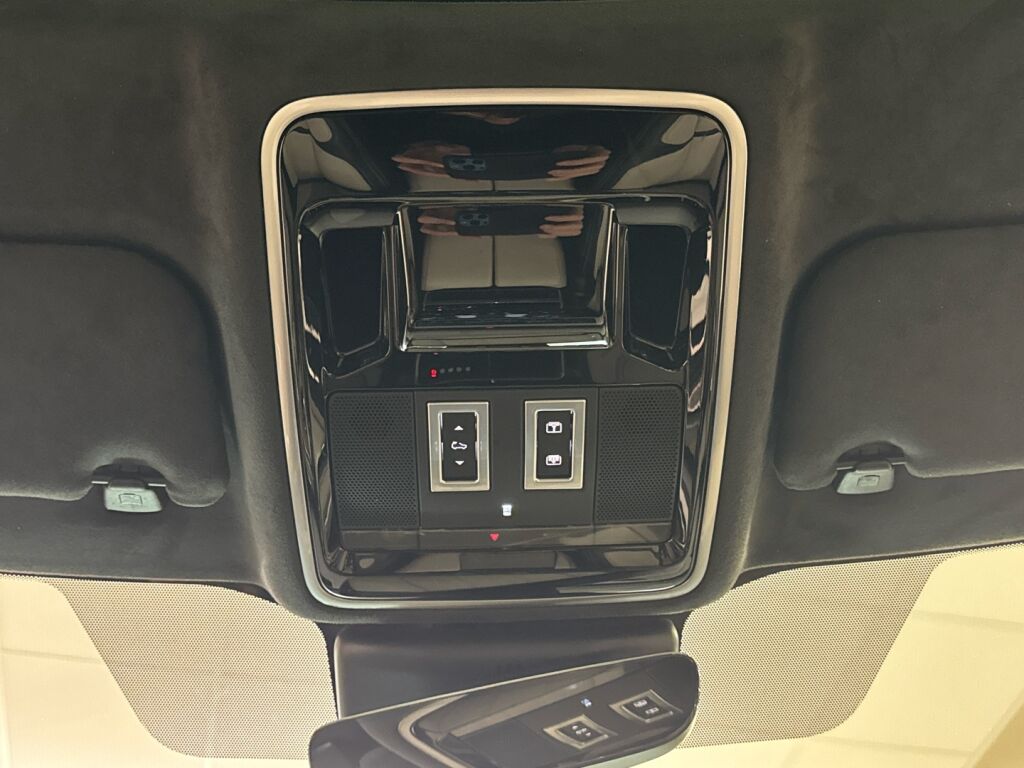 Land Rover Range Rover Velar 2017 Harmaa