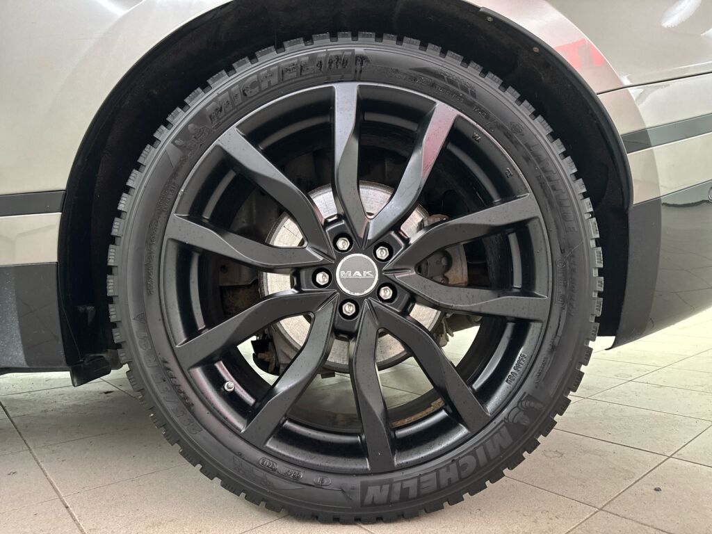 Land Rover Range Rover Velar 2017 Harmaa