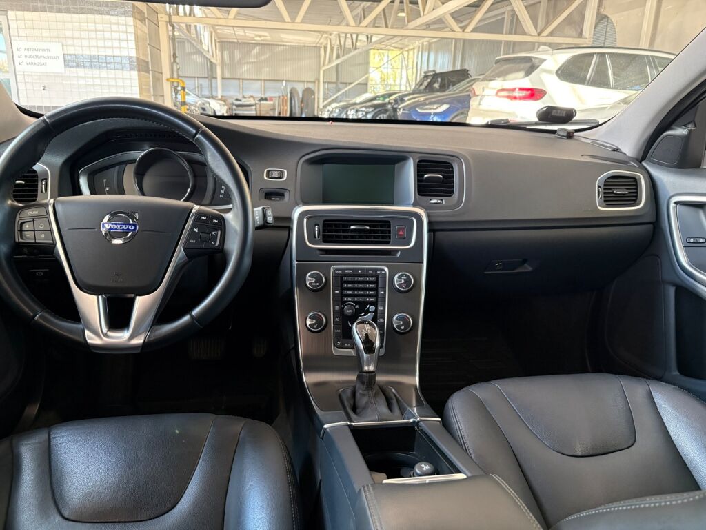 Volvo V60 2014 Sininen