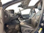 Volvo V60 2014 Sininen