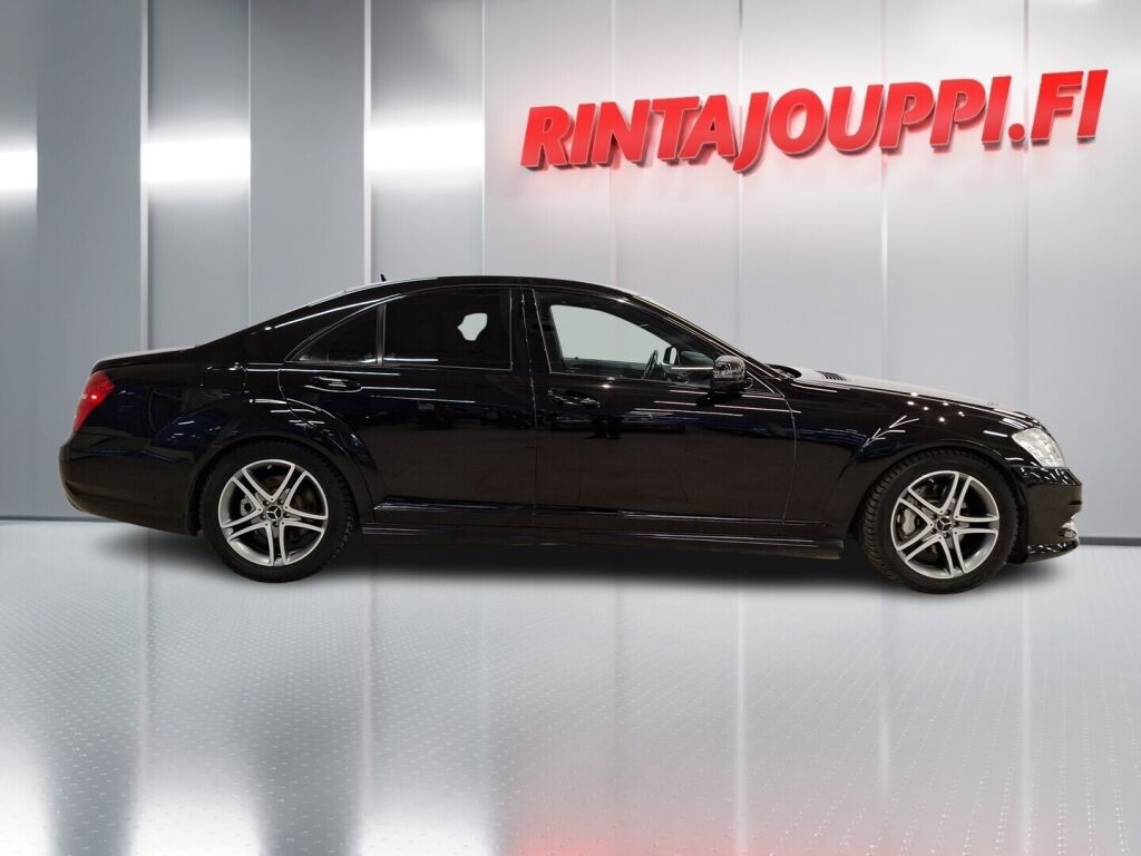 Mercedes-Benz S 2010 Musta