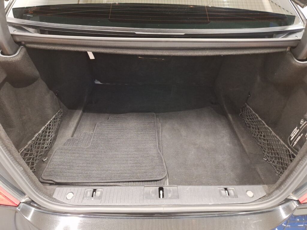 Mercedes-Benz S 2010 Musta