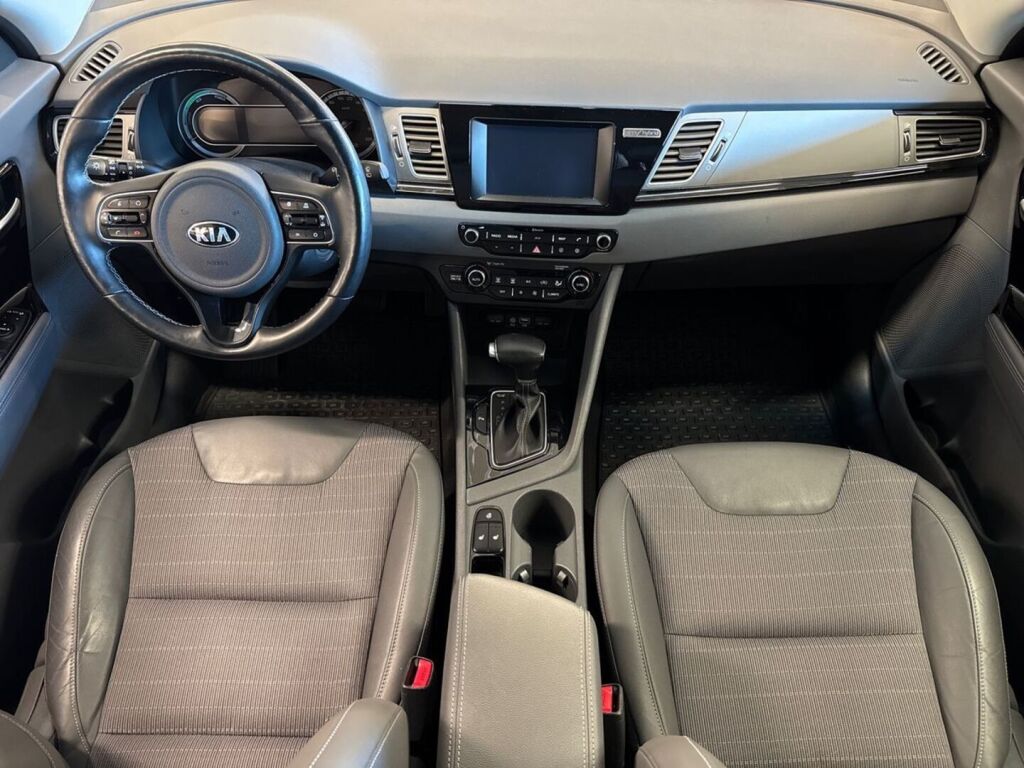 Kia Niro 2017 Harmaa