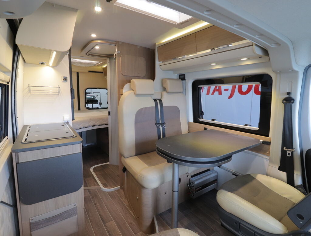 Adria Twin 600 SPT 2017 Harmaa