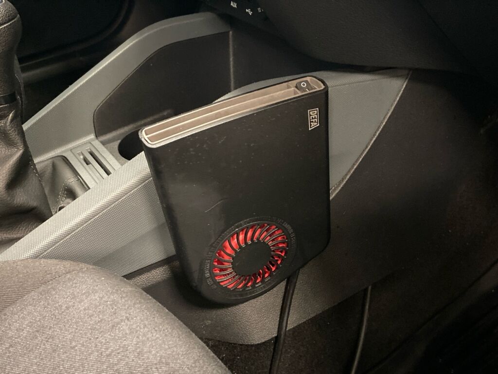 Skoda Fabia 2017 Ruskea (beige)