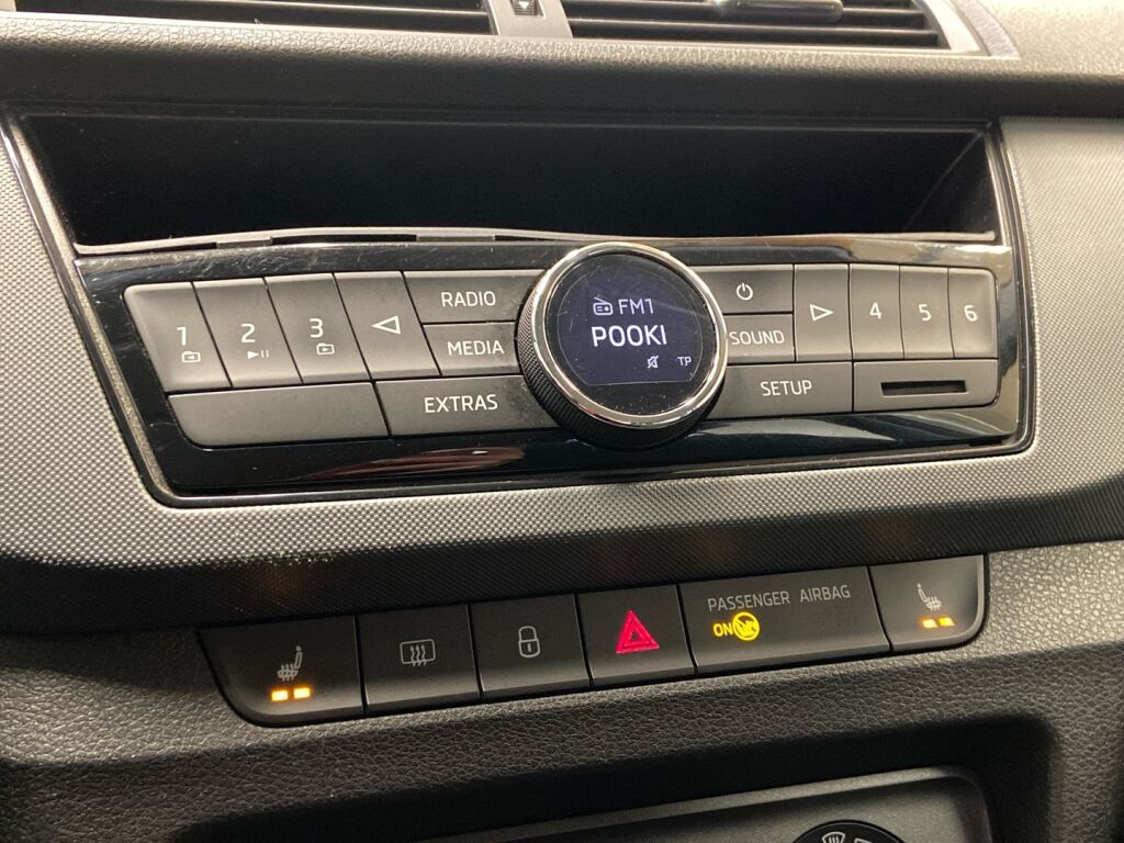 Skoda Fabia 2017 Ruskea (beige)