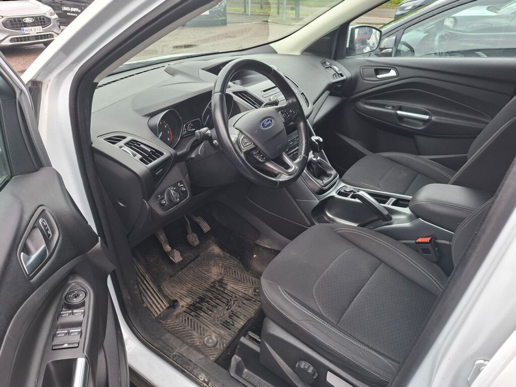 Ford Kuga 2017 Frozen White