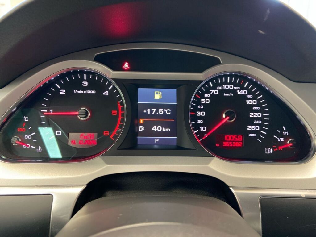 Audi A6 2010 Valkoinen
