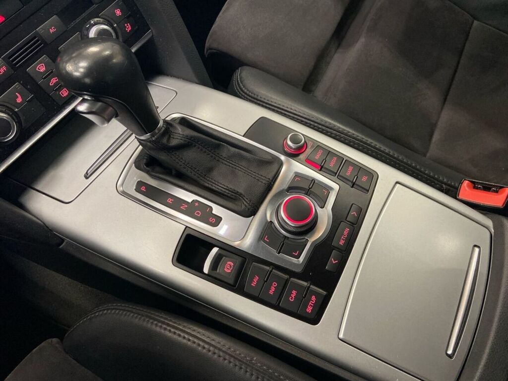 Audi A6 2010 Valkoinen