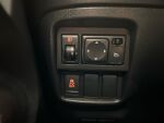 Nissan Juke 2011 Punainen