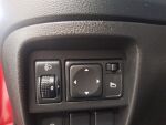 Nissan Juke 2011 Punainen