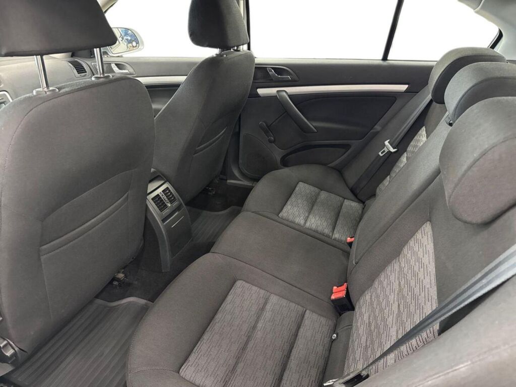 Skoda Octavia 2010 Harmaa