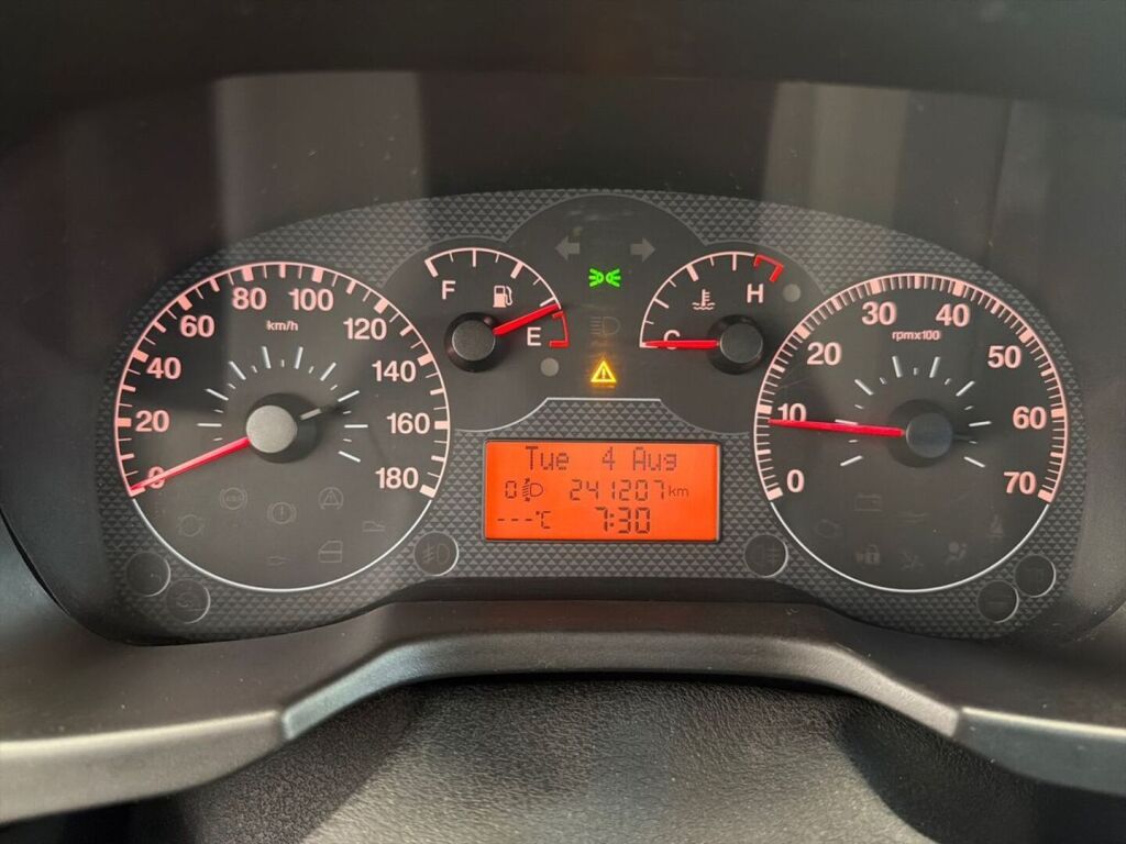 Fiat Fiorino 2011 Musta
