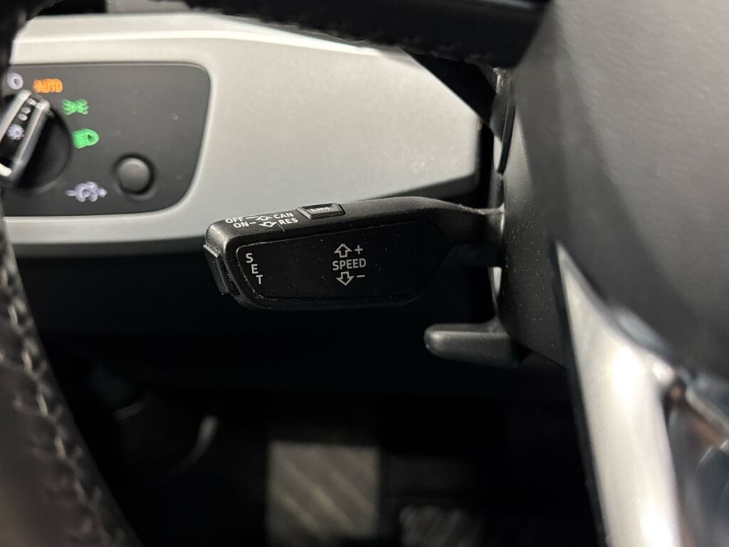 Audi A4 allroad quattro 2017 Valkoinen