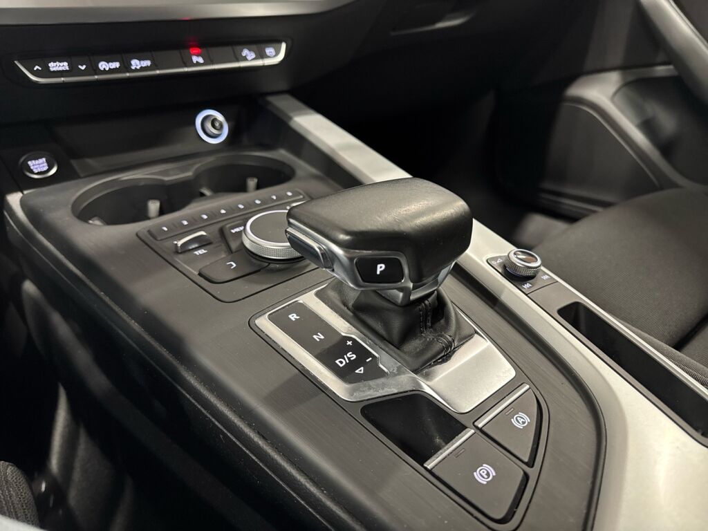 Audi A4 allroad quattro 2017 Valkoinen