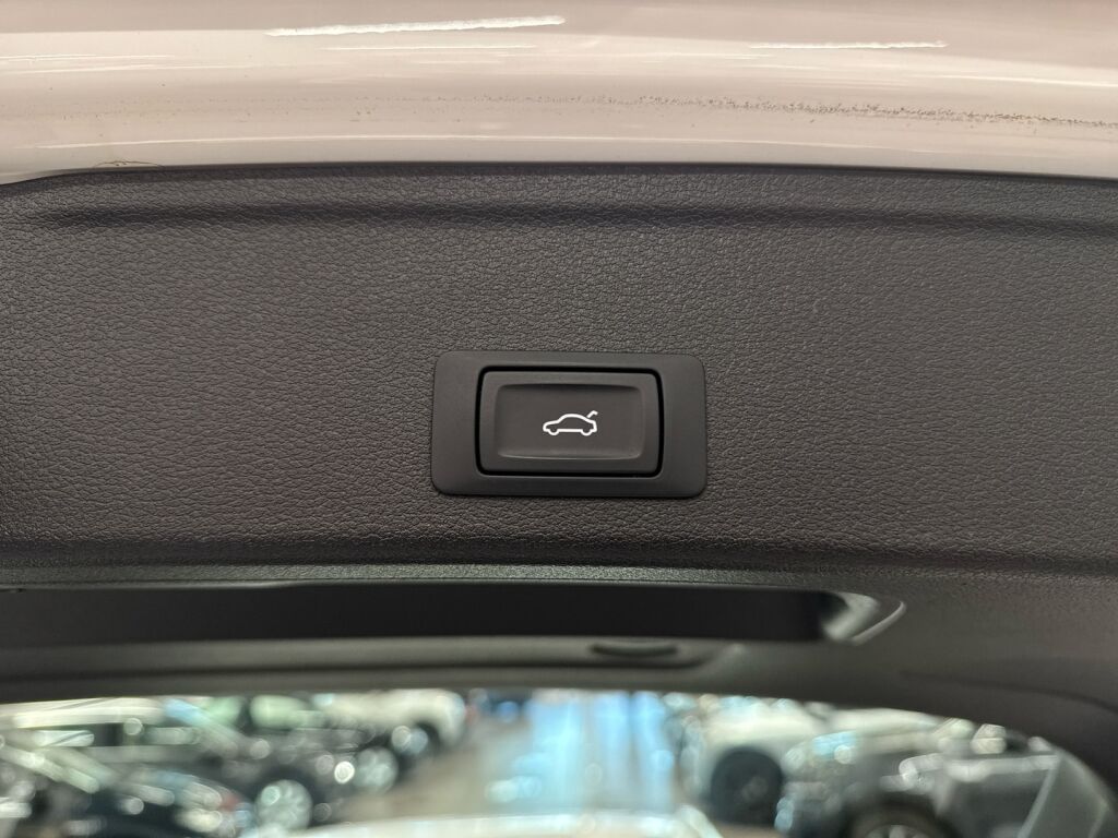 Audi A4 allroad quattro 2017 Valkoinen