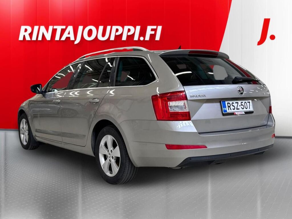Skoda Octavia 2017 Ruskea (beige)