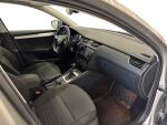 Skoda Octavia 2017 Ruskea (beige)