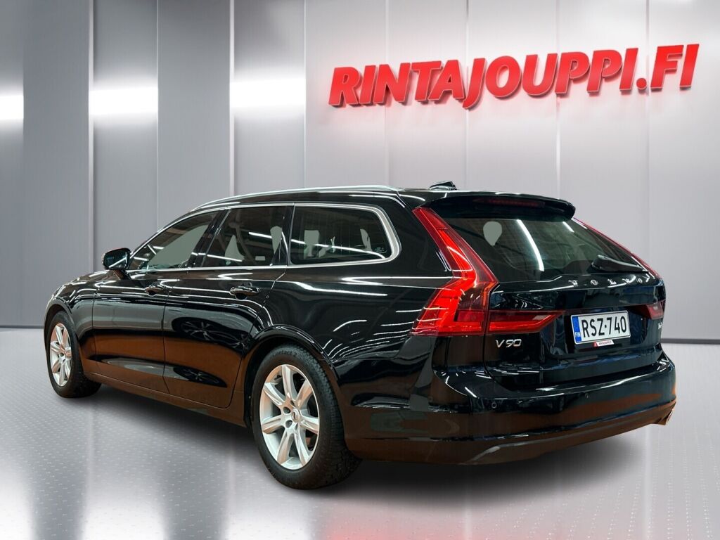 Volvo V90 2017 Musta