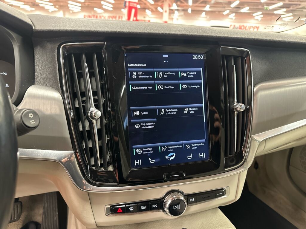 Volvo V90 2017 Musta