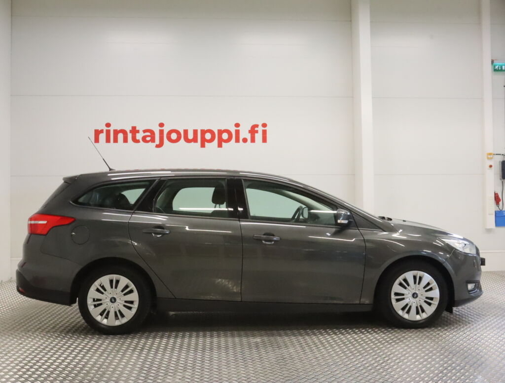 Ford Focus 2017 Harmaa