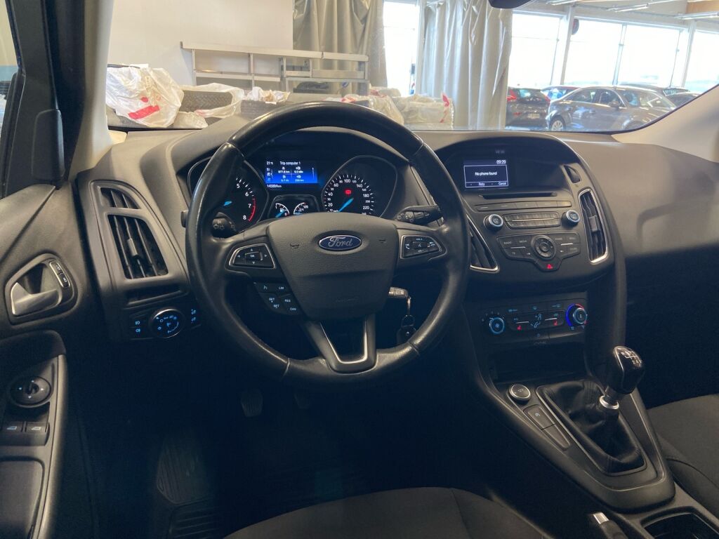 Ford Focus 2017 Harmaa
