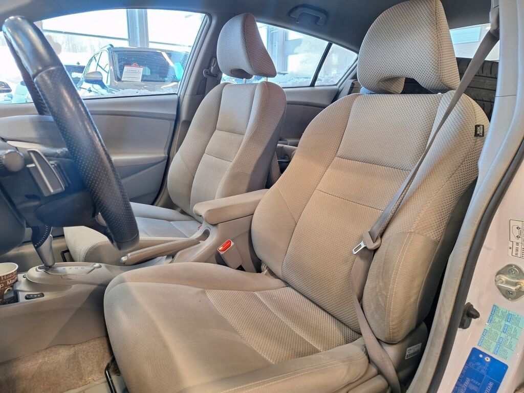 Honda Insight 2011 Valkoinen