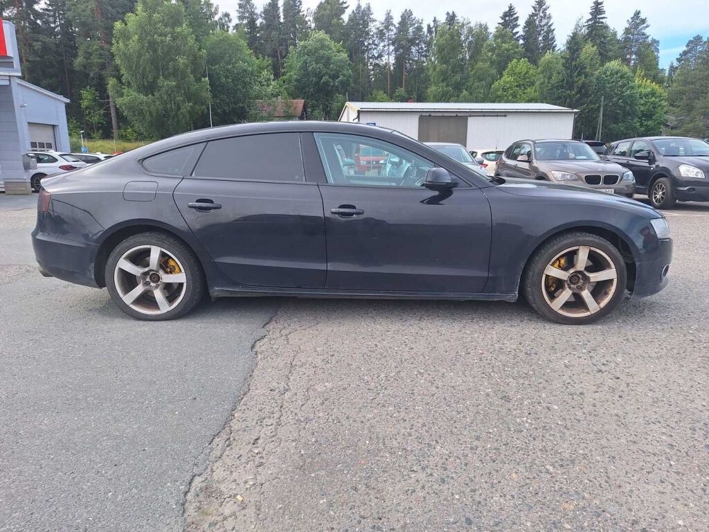 Audi A5 2011 Musta