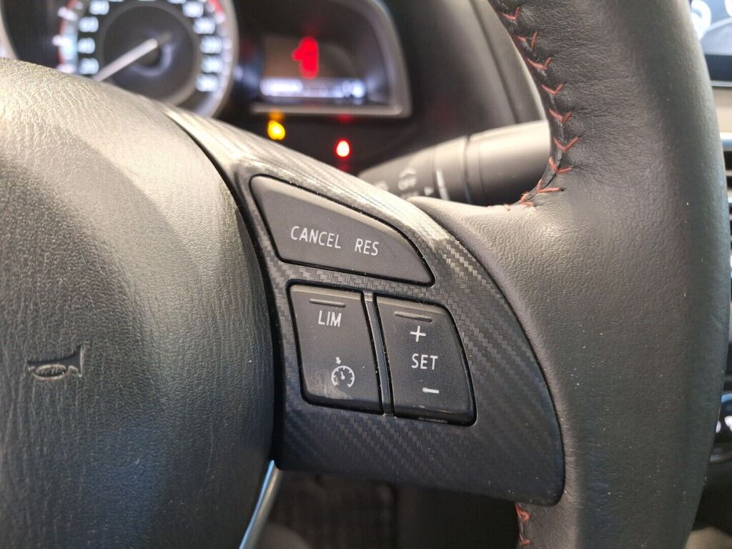 Mazda Mazda3 2015 Sininen