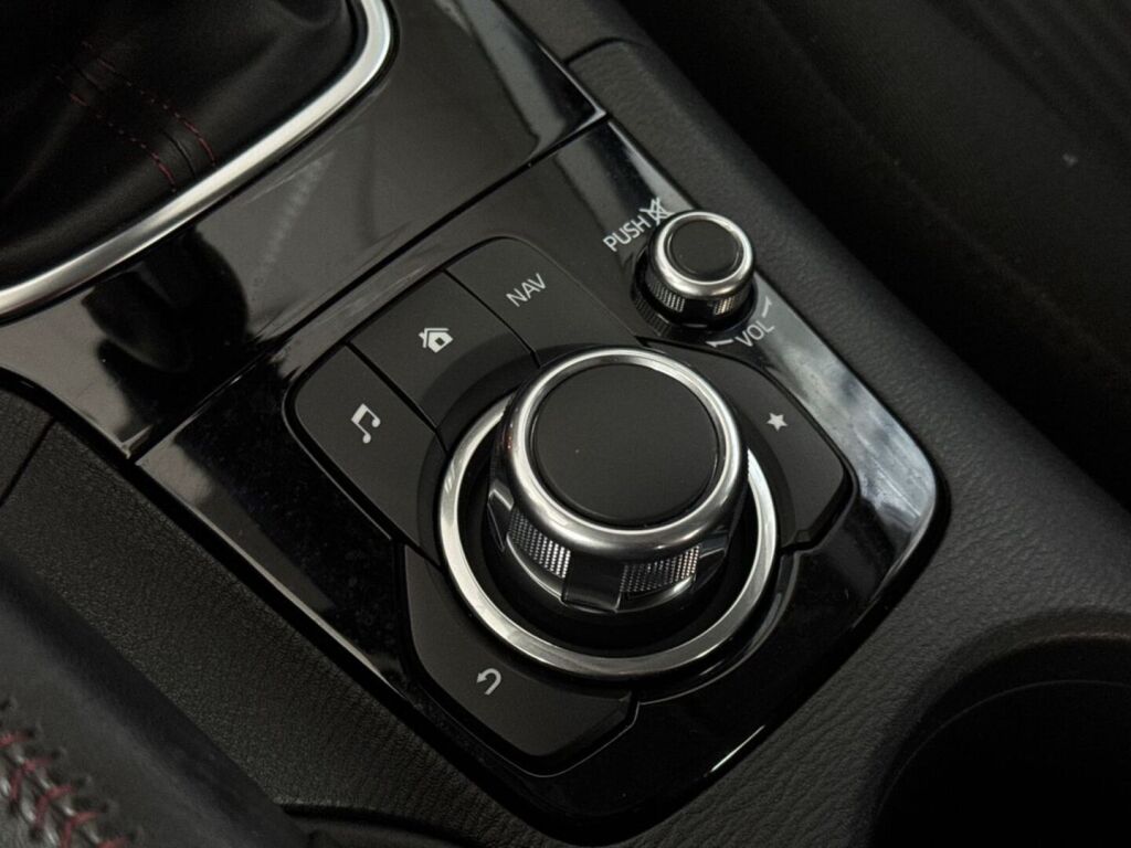 Mazda Mazda3 2014 Sininen