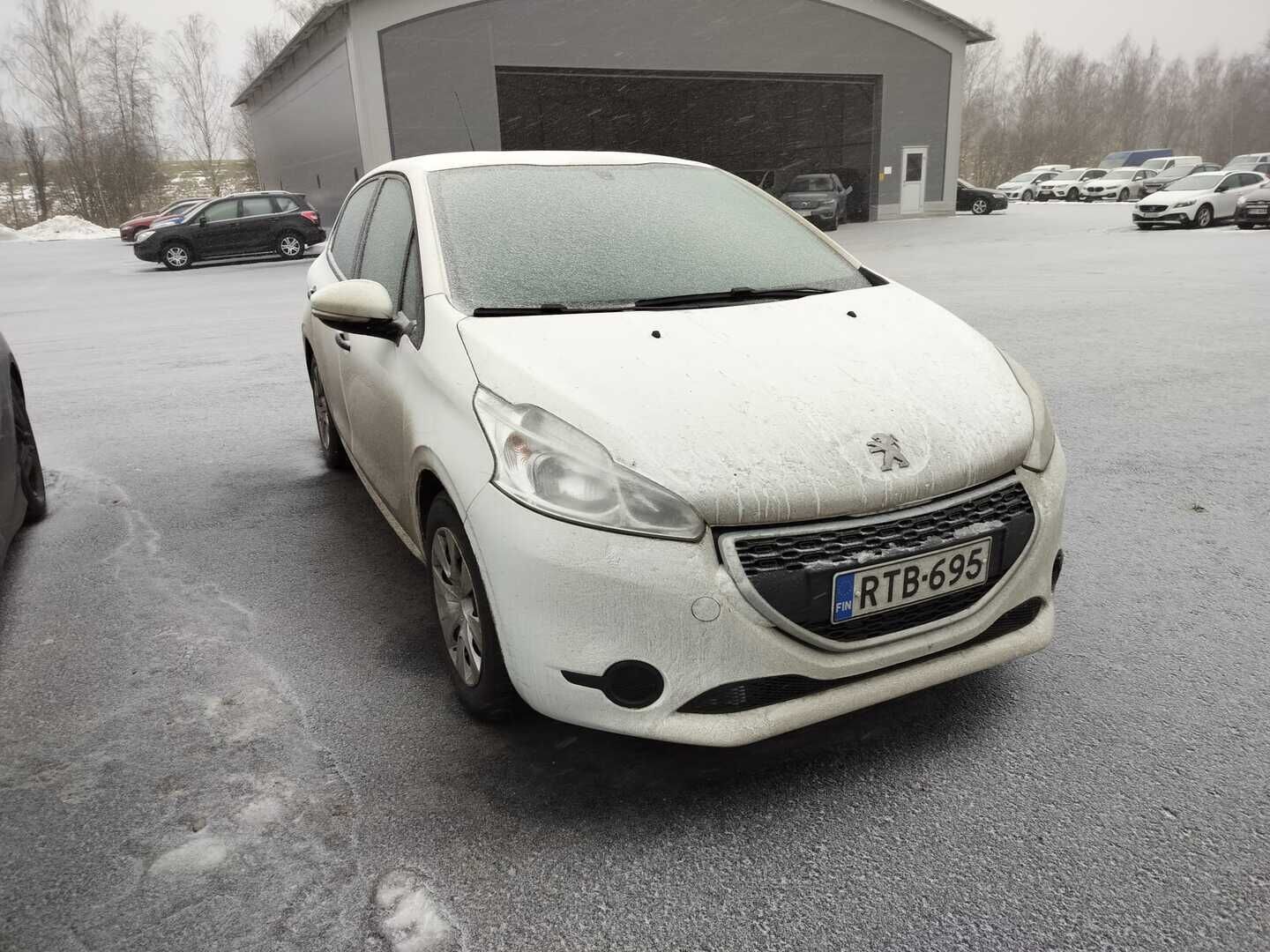 Peugeot 208
