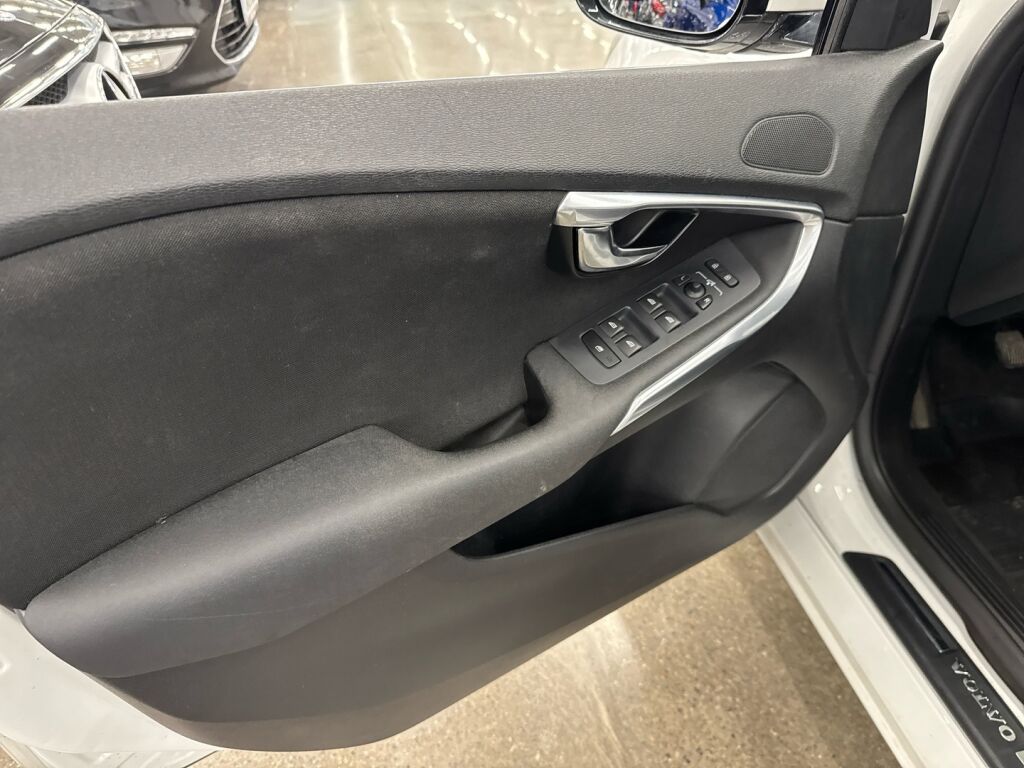 Volvo V40 2014 Valkoinen