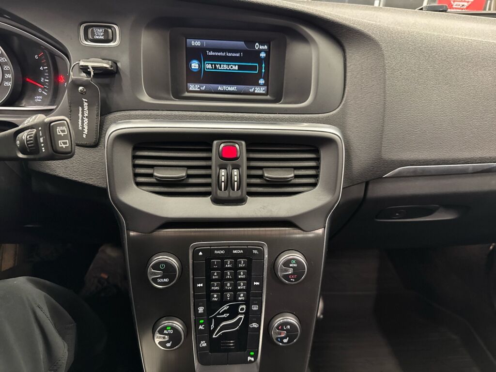 Volvo V40 2014 Valkoinen