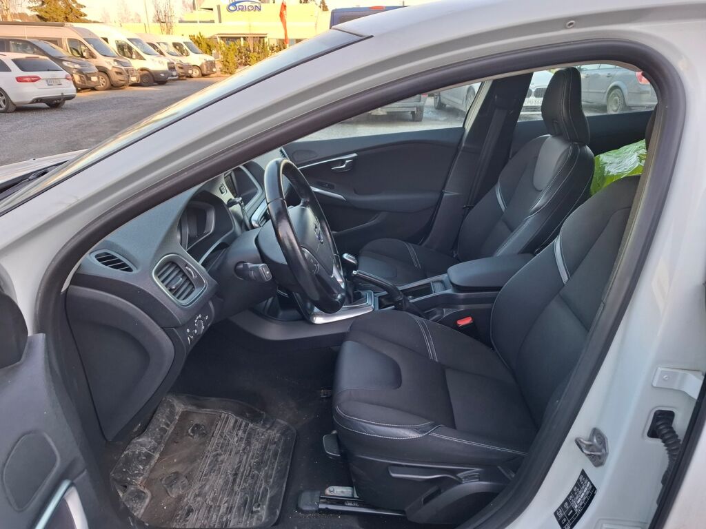 Volvo V40 2014 Valkoinen