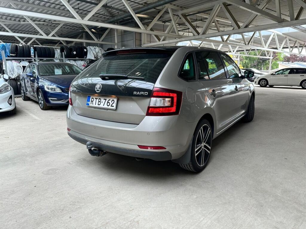 Skoda Rapid 2014 Ruskea (beige)